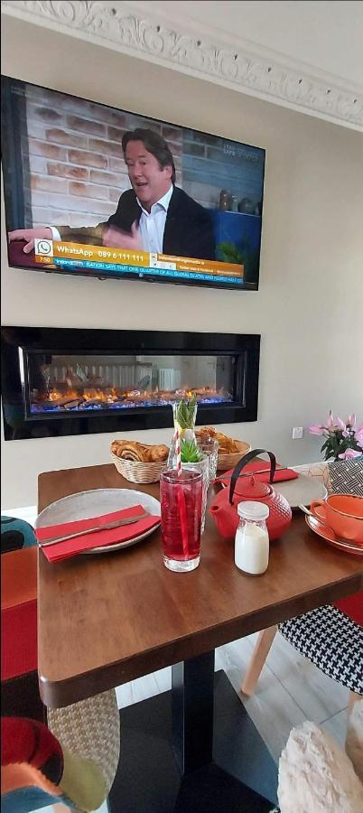 The Canalside B&B At The Auld Shebeen Bar Athy Extérieur photo